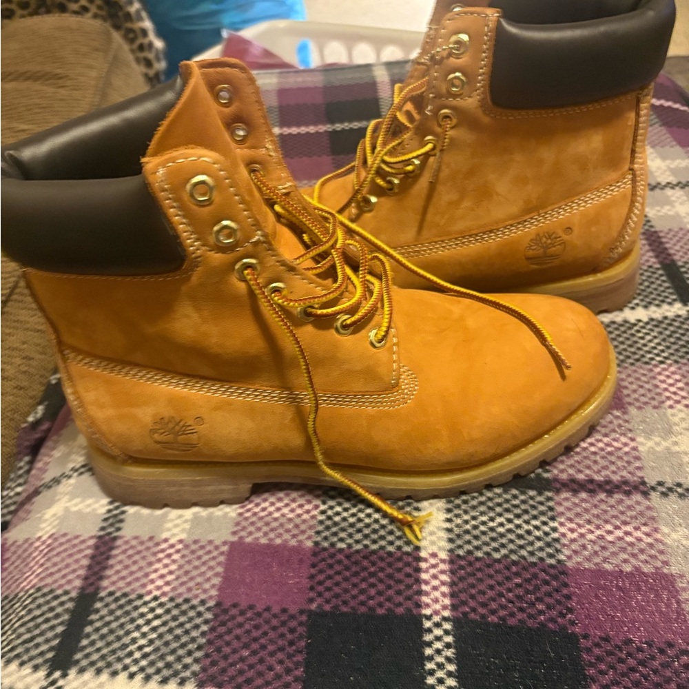 Timberland Classic Brown Leather Boots